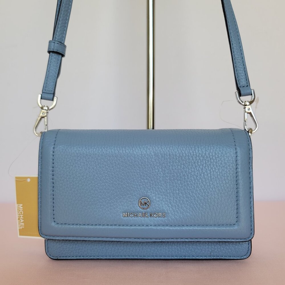 MICHAEL KORS Jet Set Charm Small Phone Pebbled Leather Crossbody- Chambray⭐